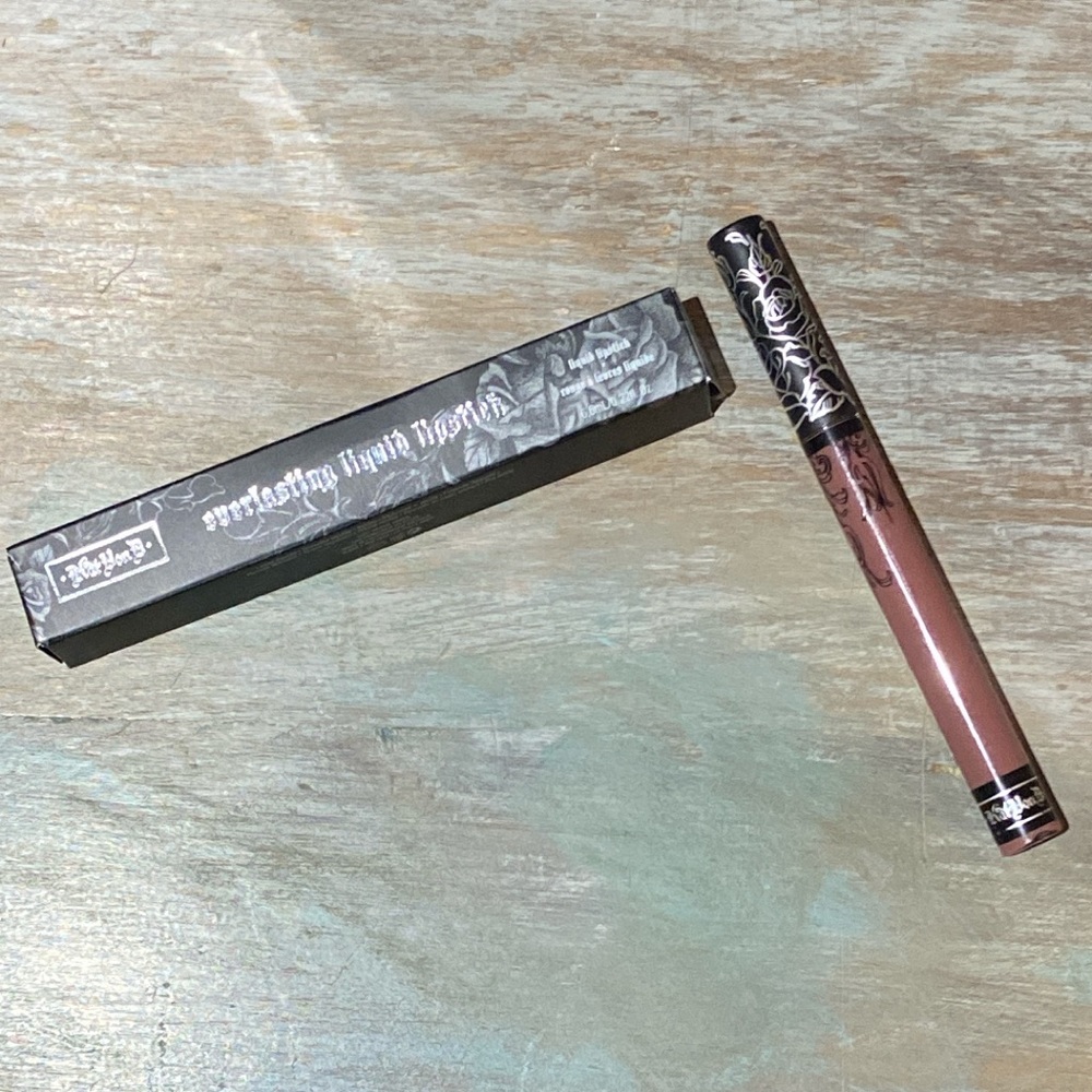 KVD Everlasting Liquid Lipstick - Sanctuary